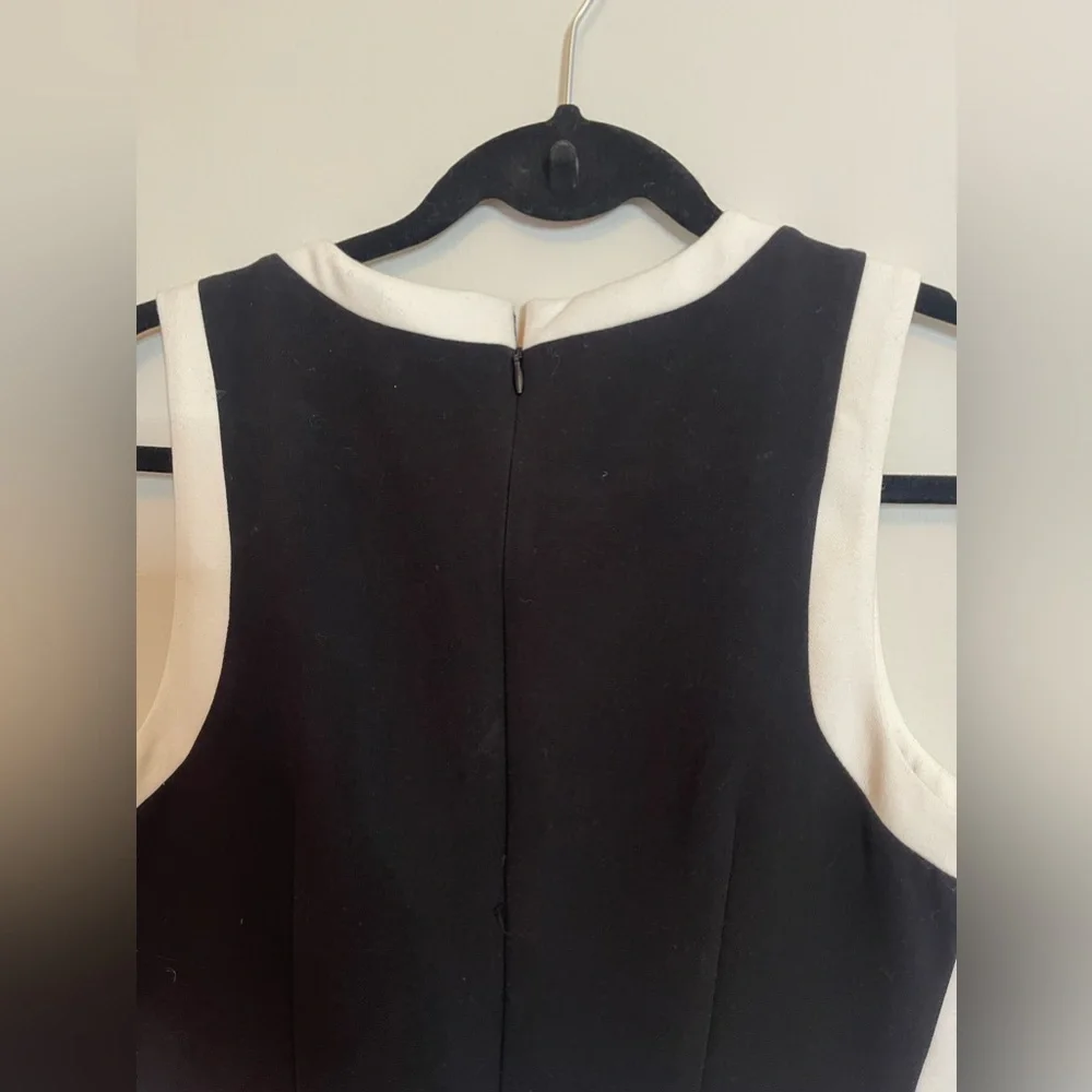 Black and white above knee dress , size M - Picture 5 of 6